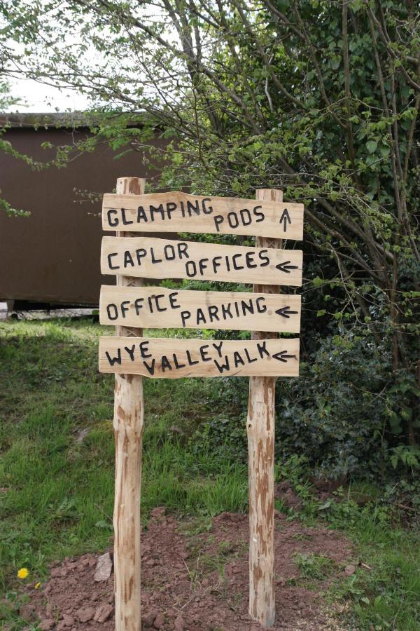 Caplor Glamping & Lodges Hereford Eksteriør bilde