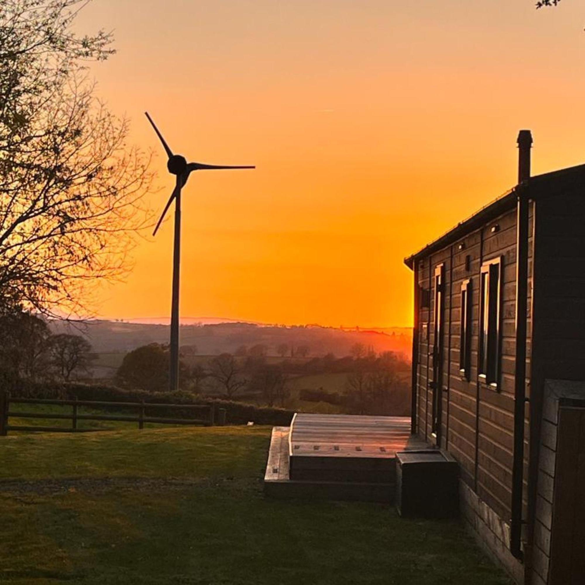Caplor Glamping & Lodges Hereford Eksteriør bilde