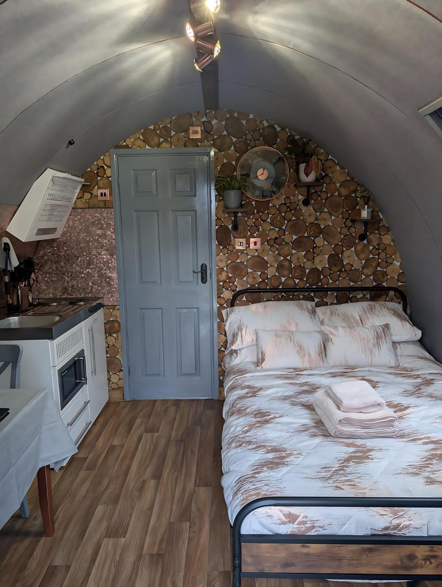 Caplor Glamping & Lodges Hereford Eksteriør bilde