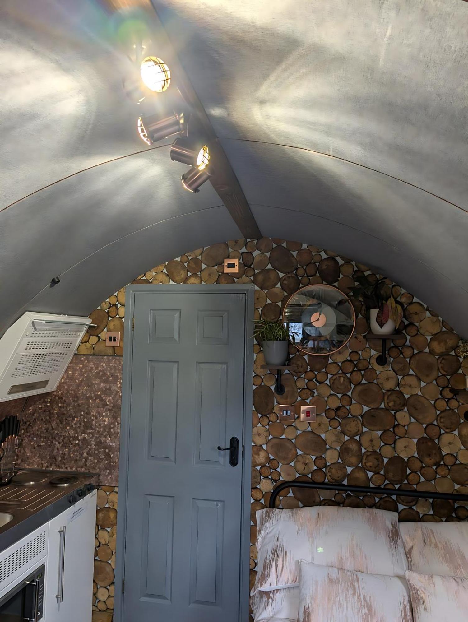 Caplor Glamping & Lodges Hereford Eksteriør bilde
